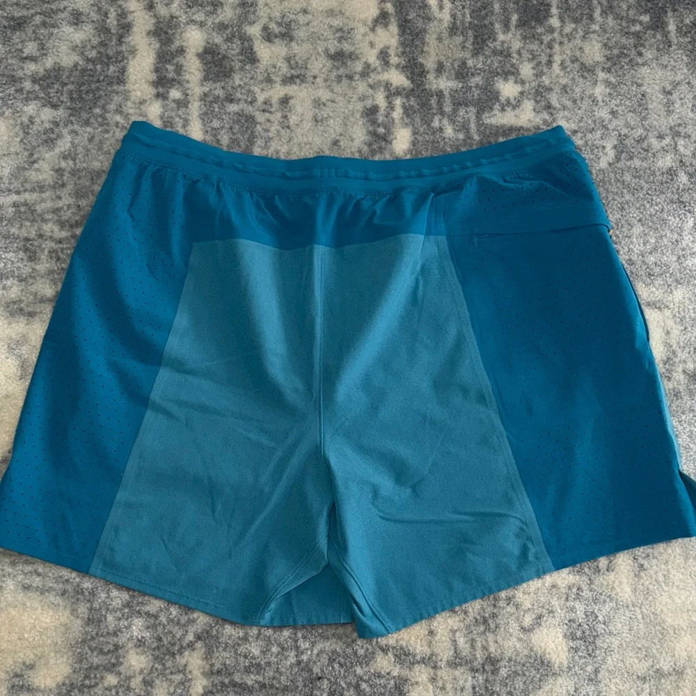 lululemon athletica Men's Teal Blue Swim Trunks